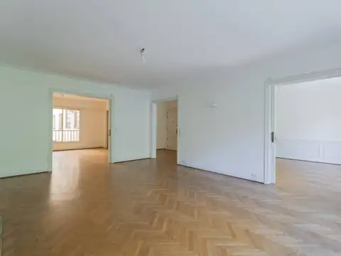 Departamento 6 ambientes con 2 baños