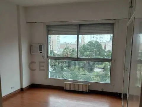 Oficina 4 ambientes con 2 baños
