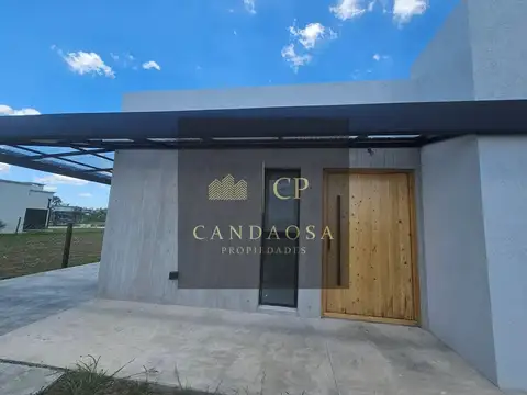MMC. Hermosa casa en venta 5 amb en Santa Elisa, PDL
