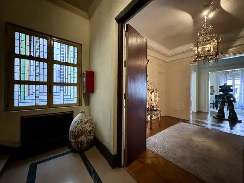 Paraguay 1500, Piso 2