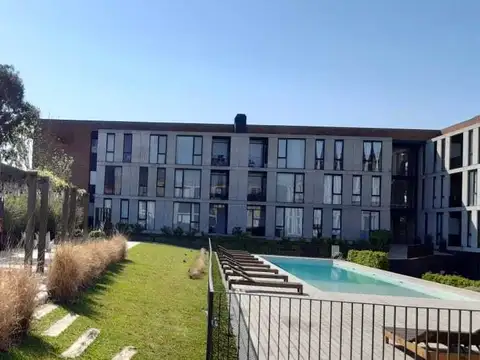 R. Caamaño 1000