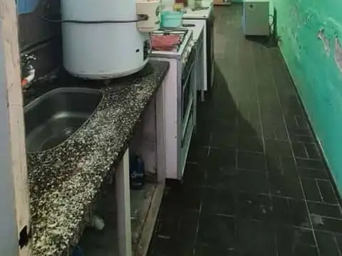 Casa en Alquiler con 1 cochera