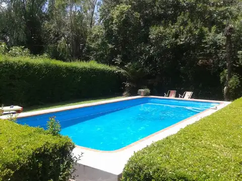 Casa en Venta con 1 cochera