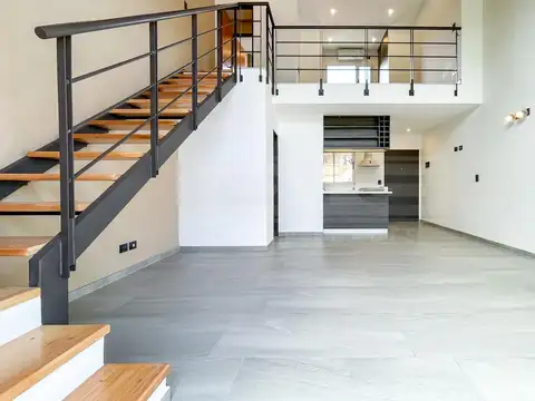 Casa 2 ambientes con 1 baño