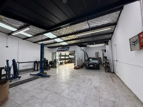 VENTA PH CON AMPLIO GALPÓN V.DEVOTO APTO CRÉDITO