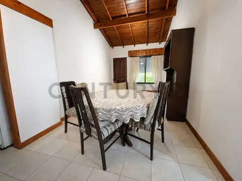 Depto Tipo Casa en Venta de 3 ambientes