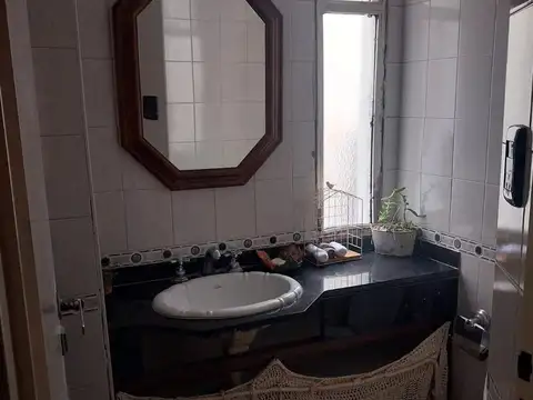 Depto Tipo Casa en Venta con 1 cocheras