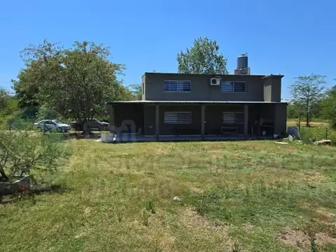 CASA CON SALON DE EVENTOS CAMINO DE LA COSTA