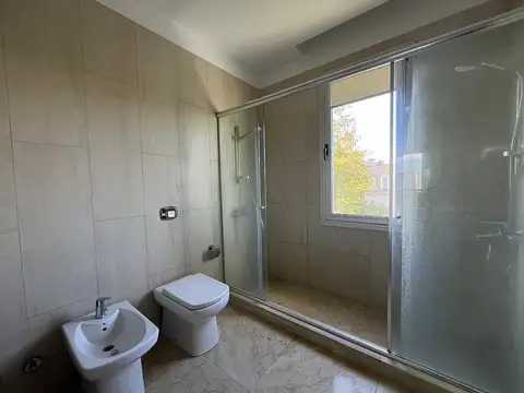 Casa en Alquiler al Noroeste