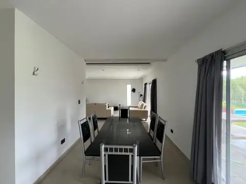 Casa en Venta en Haras Santa María, USD 230.000