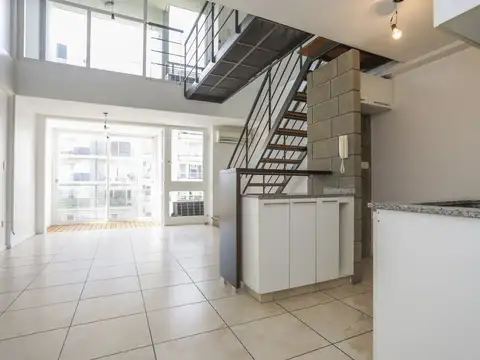VENTA DEPARTAMENTO DUPLEX 2 AMBIENTES