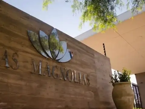 Venta de Casa a Estrenar- B. Privado Las Magnolias