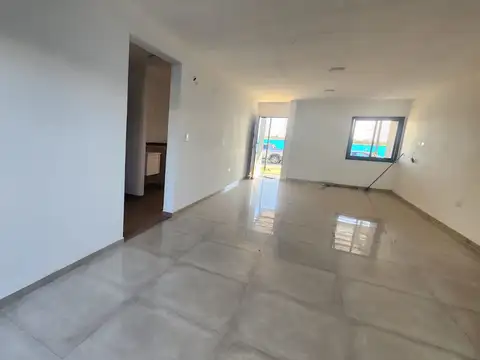 Depto Tipo Casa en Venta de 2 dormitorios