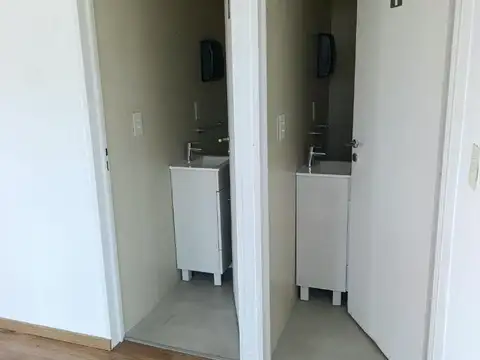Oficina Duplex en Alquiler La Lucila Libertador