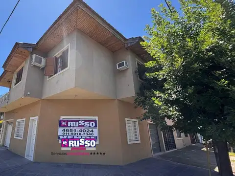 Venta PH 2 ambientes San Justo