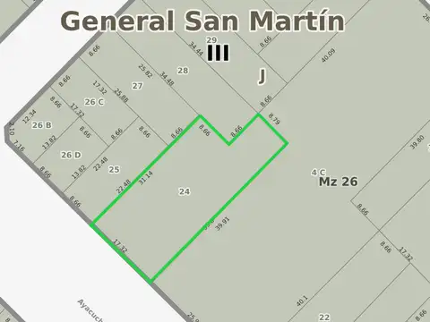 Lote 614 m².  17 metros de frente.