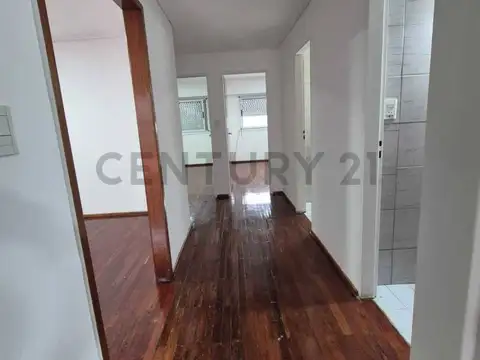 PH EN ALQUILER - TEMPERLEY.