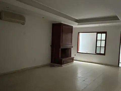 Casa en Alquiler en Trenque Lauquen, $ 800.000