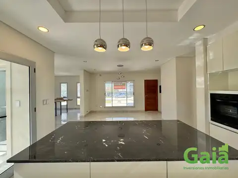 Casa en Venta al Noreste