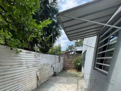 Depto Tipo Casa en Alquiler de 3 ambientes