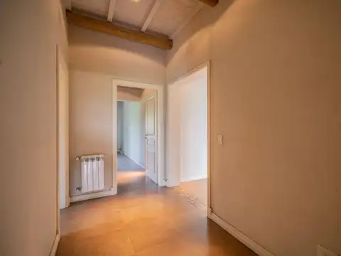 Departamento 5 ambientes con 4 baños