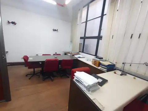 Oficina en Alquiler en San Nicolás, $ 300.000