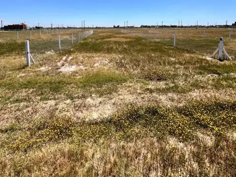 LOTE DE 10 X 38 METROS EN VENTA ACEPTA VEHICULO OPORTUNIDAD!