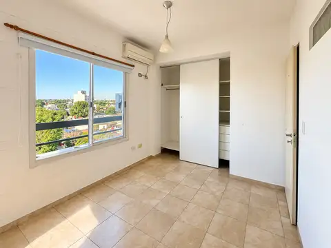 Departamento en Alquiler en Caseros, $ 580.000