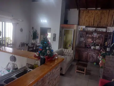 Depto Tipo Casa en Venta con 1 cocheras