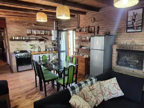 Casa en Venta con 1 cochera