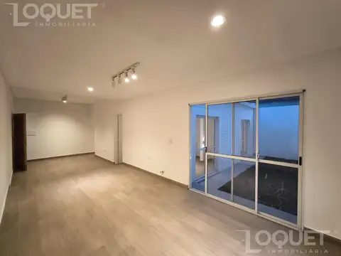 Casa interna moderna en Sargento Cabral