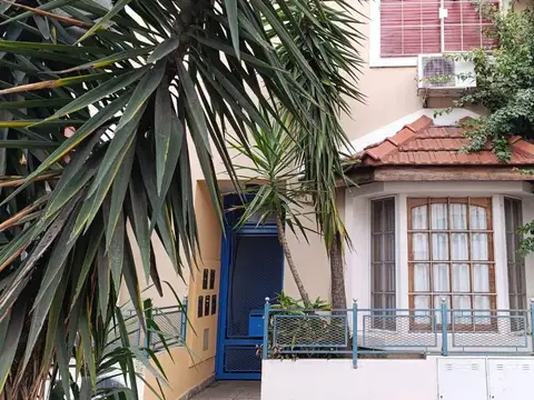 VENTA PH 4 AMBIENTES PATIO PARQUE PATRICIOS