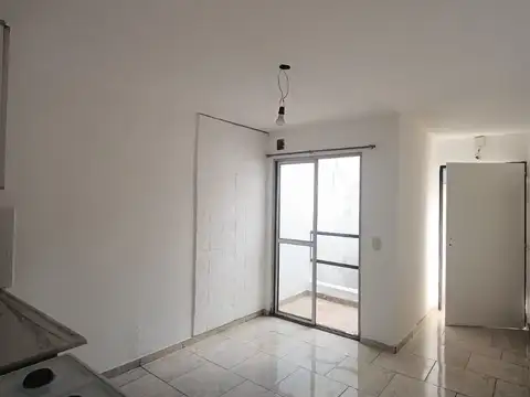Depto Tipo Casa 2 ambientes con 1 baño