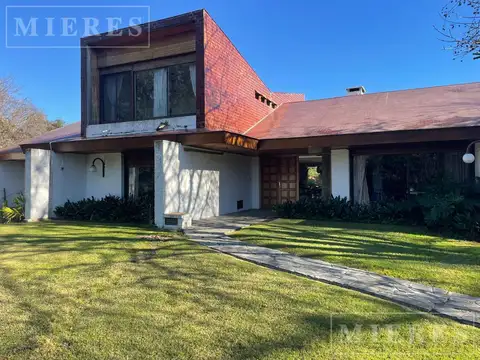 Casa en venta en Olivos Golf Club
