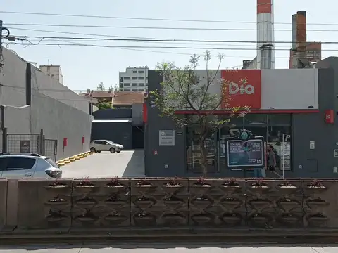 TERRENO + LOCAL DE SOBRE AV. CABILDO