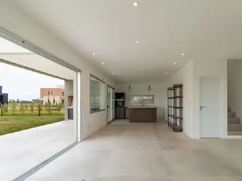 BARRIO PUERTOS - CEIBOS