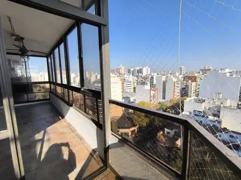 Juana Azurduy 2300, Piso 12