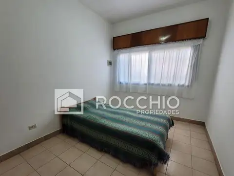 Depto Tipo Casa en Venta en Loma Hermosa, USD 52.000