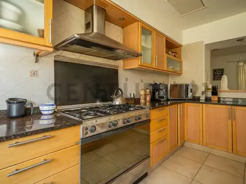 VENTA CASA 7 AMB PILETA QUINCHO TERRENO 2000 M2