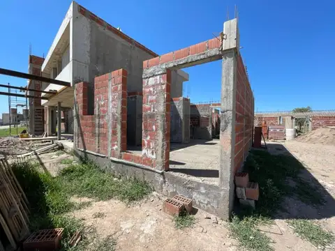 Dúplex a Estrenar en Docta Urbanización – 3 Dormitorios | Frente Espacio Verde