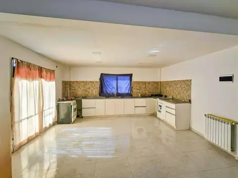 Depto Tipo Casa en Venta de 7 ambientes