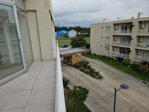 Cotagaita 8500, Piso 2