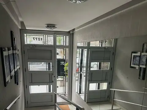 Departamento en Alquiler. 2 Ambientes. Excelente Ubicacion Parque Chacabuco.