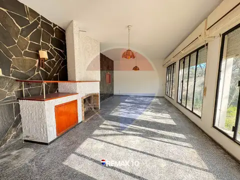 Avenida Doctor Juan Guglielmetti 3600