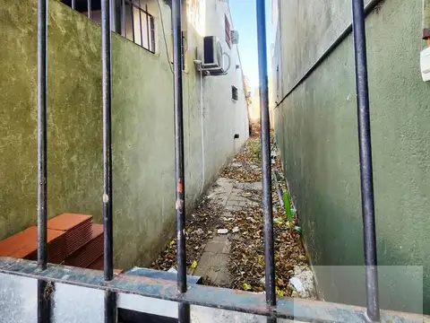 Terreno en Venta 20  mts Fondo