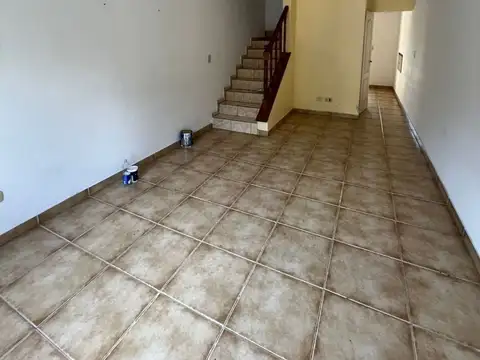 Casa en Alquiler en Bella Vista, $ 1.200.000