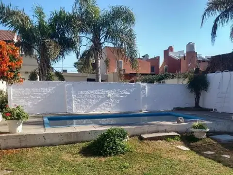 Vendo Casa  VISTA AL RIO . en dos plantas