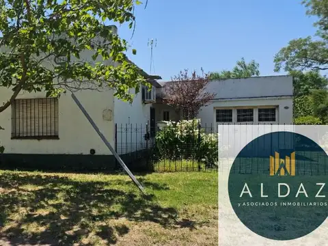 En VENTA| Casa de Dos  dormitorios+ departamento en en VILLA ARIAS