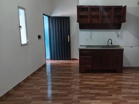 Departamento en Alquiler en Rafael Castillo, $ 380.000