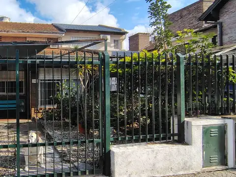 VENTA PH INDEP 4 AMB JARDÍN Y COCHERA MARTINEZ